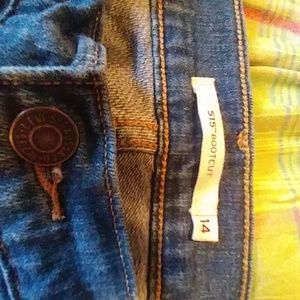 Levis womens jeans